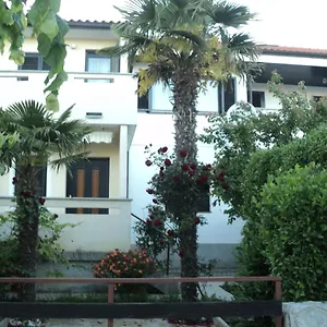 Nevenka , Krk Town Horvátország