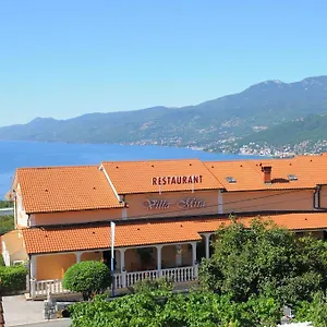 hotel-villa-mira.primorje-gorskikotar.com/