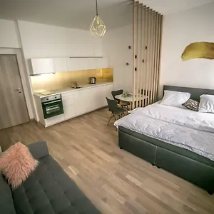 prague-friendly-apartments-in-prague.praguehotelsweb.com/