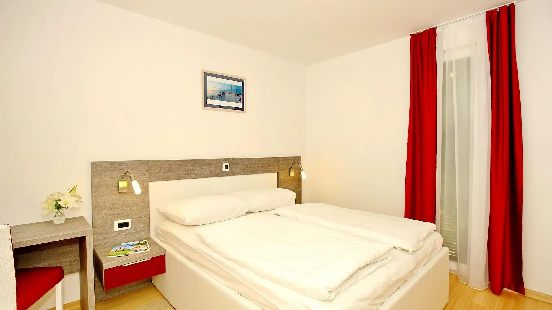 Sunnyside Apartments Resort Petrčane 0*,  Horvátország